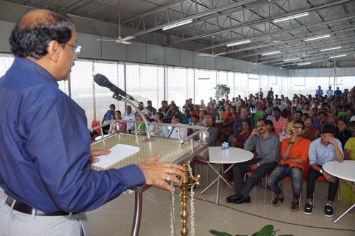 Mr. V.P. Nandakumar, MD & CEO, speaks about Manappuram’s new online Gold Loan facility at its launch.